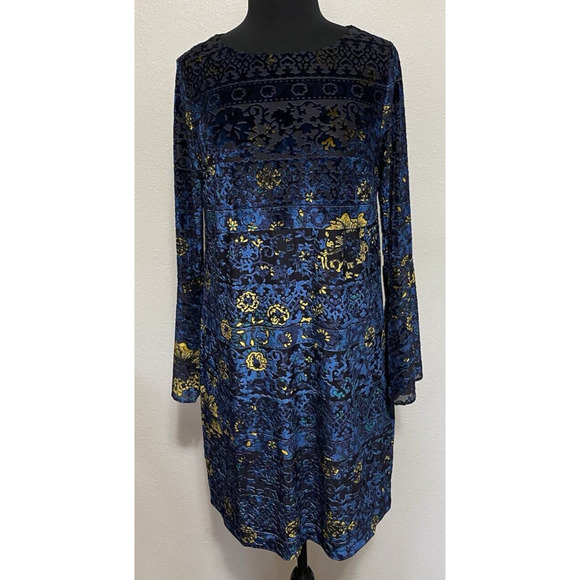 NWT Eci NY Shift Dress Medium Navy & Gold Velvet Flutter Bell Sleeves Boho Dress - Picture 3 of 16